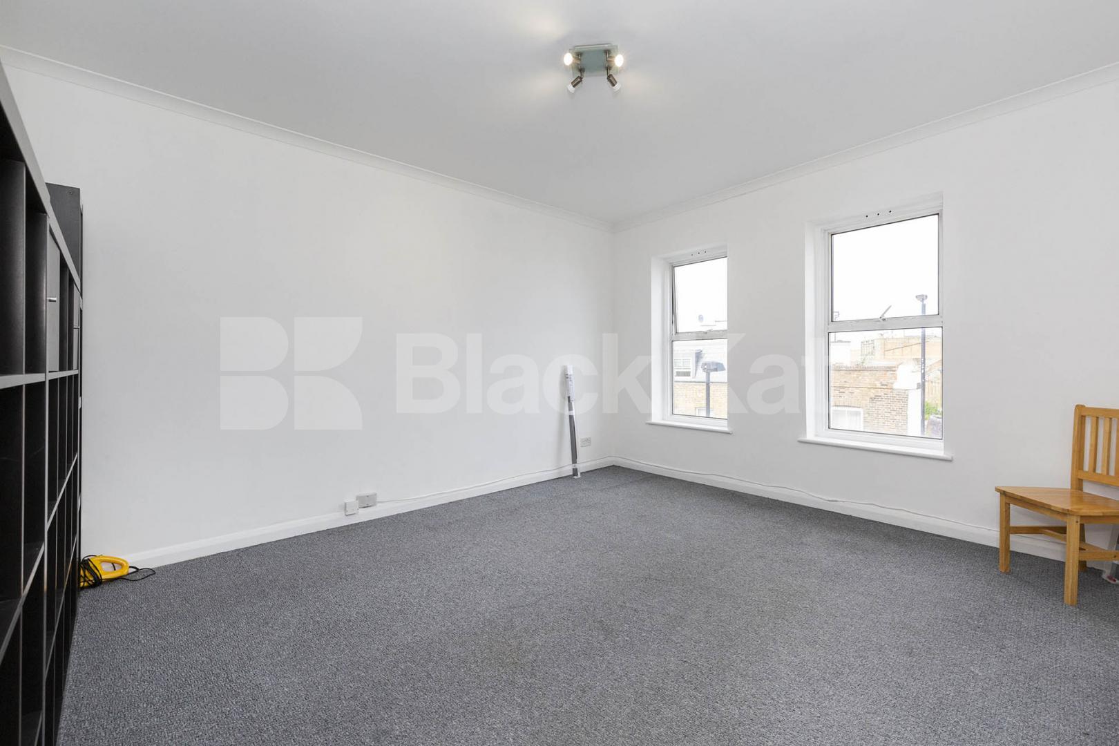  2 bedroom property close to amenities and dalston overground Dalston Lane, Dalston